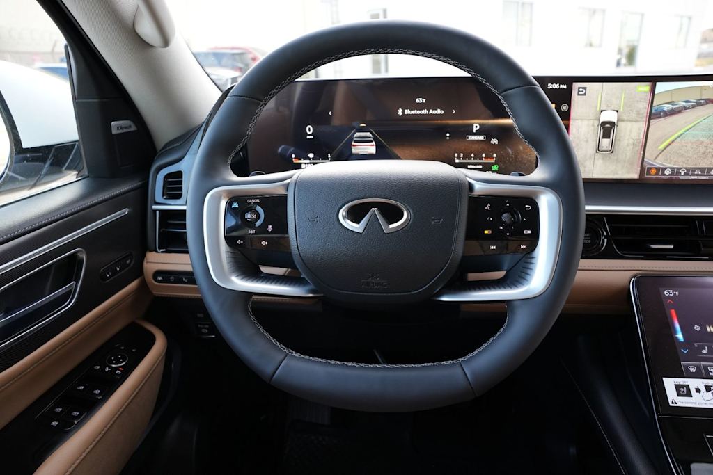 Thumbnail: 2026 INFINITI QX80 - 10