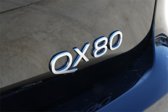 2025 INFINITI QX80 Luxe 25