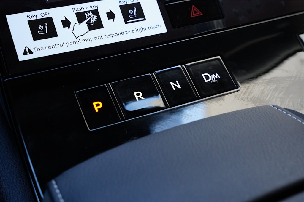 Thumbnail: 2025 INFINITI QX80 - 24