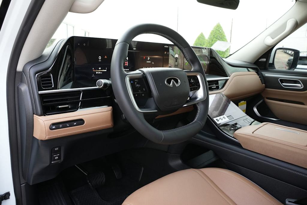 Thumbnail: 2026 INFINITI QX80 - 13