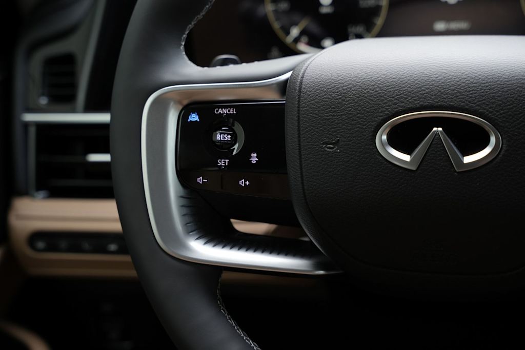 Thumbnail: 2026 INFINITI QX80 - 22