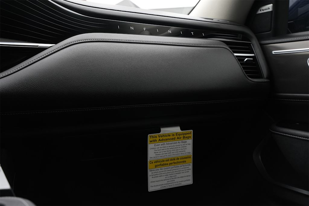 Thumbnail: 2025 INFINITI QX80 - 21