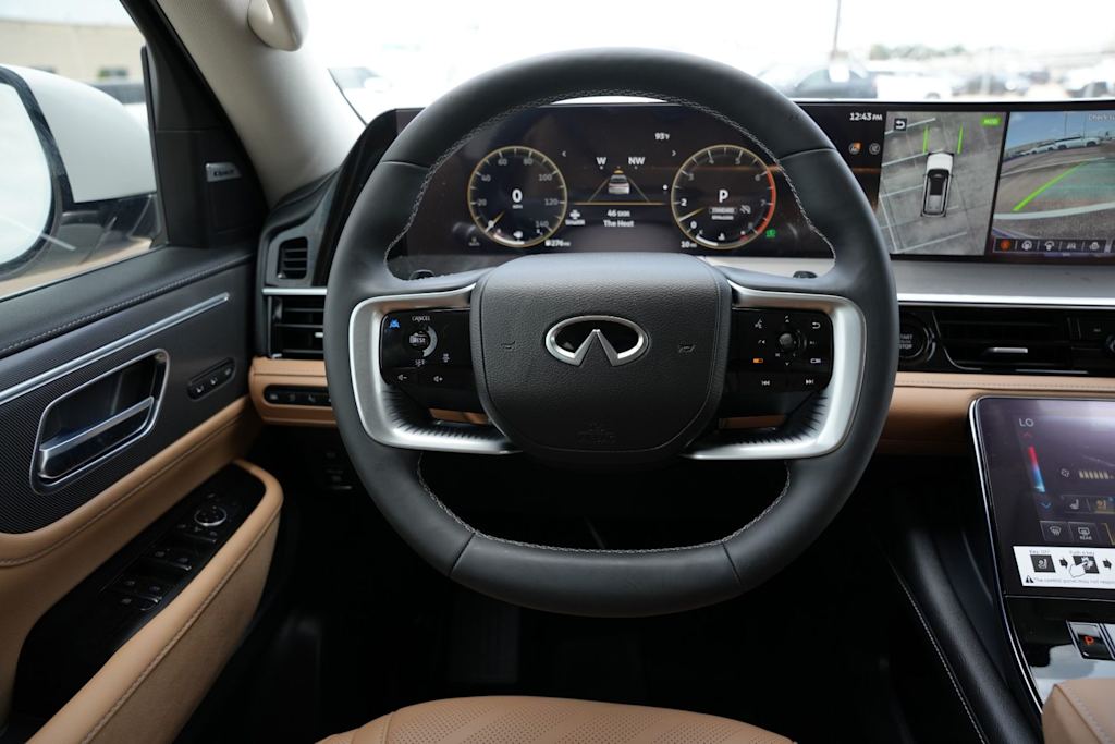 Thumbnail: 2026 INFINITI QX80 - 8