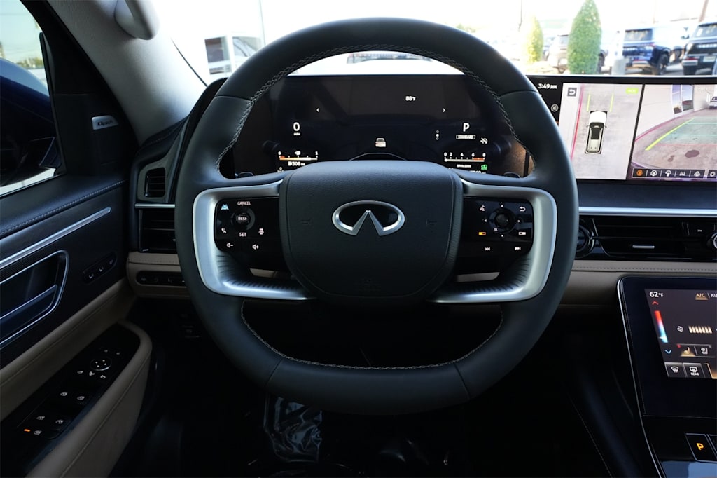 Thumbnail: 2025 INFINITI QX80 - 10