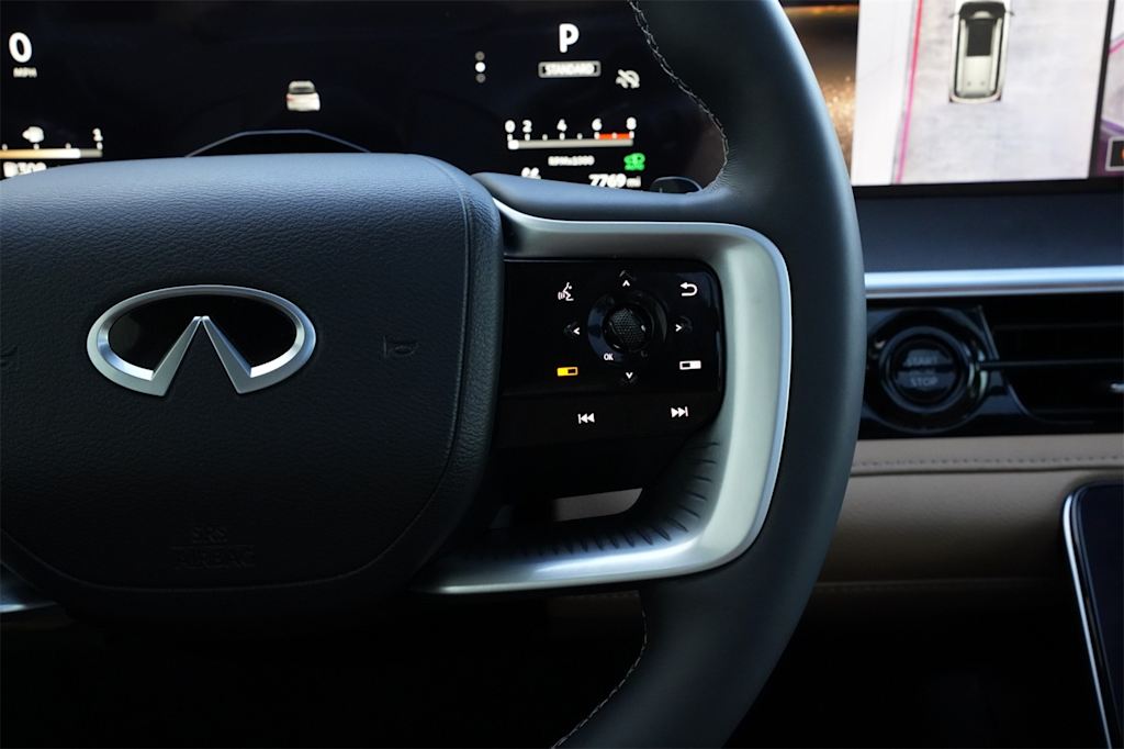 Thumbnail: 2025 INFINITI QX80 - 23