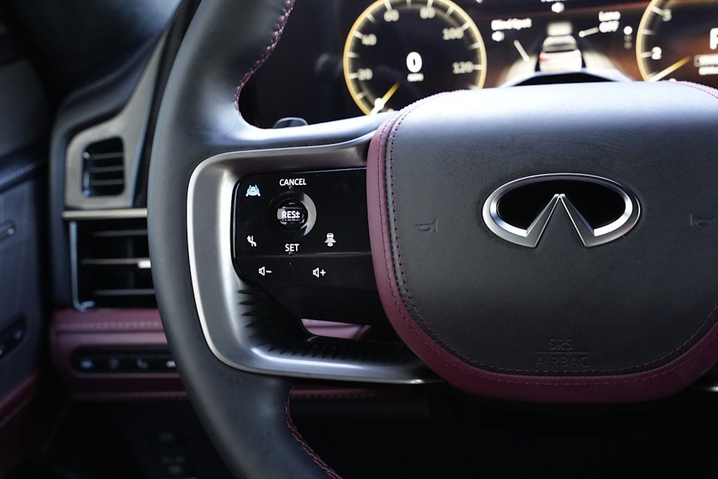 Thumbnail: 2026 INFINITI QX80 - 20