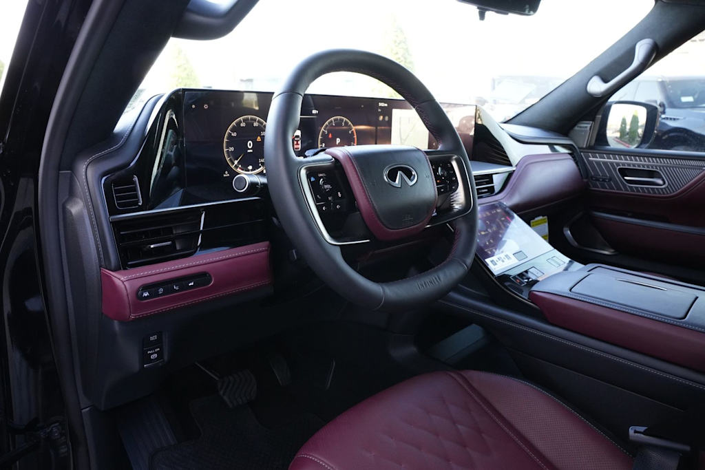 Thumbnail: 2026 INFINITI QX80 - 14