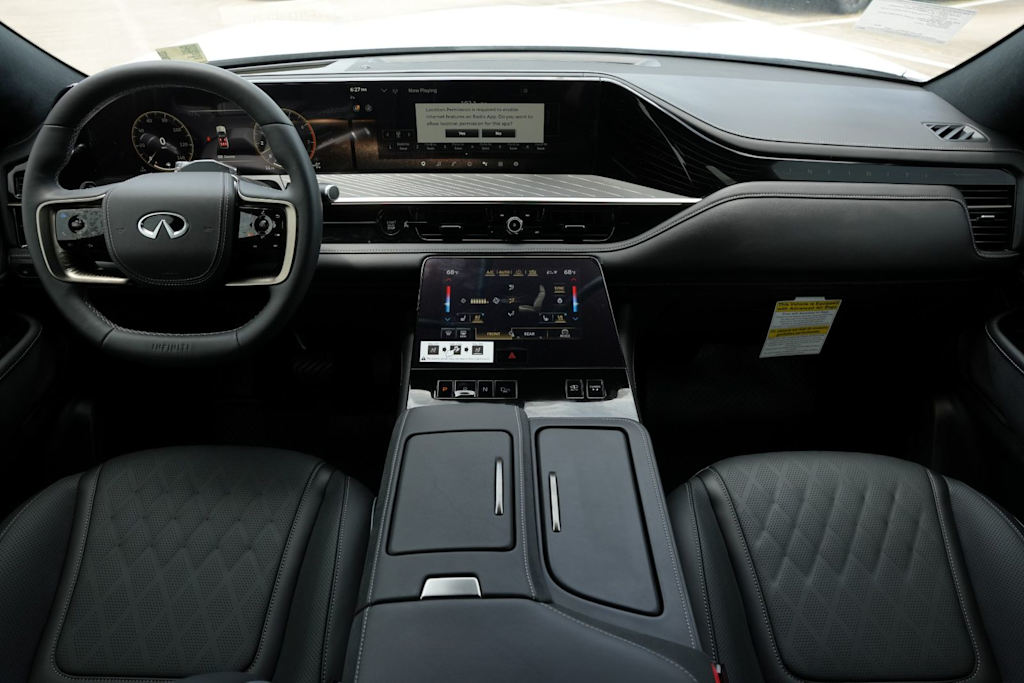 Thumbnail: 2026 INFINITI QX80 - 2