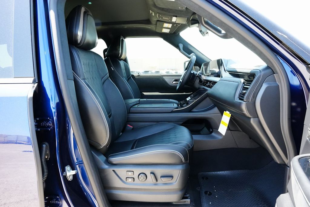 2025 INFINITI QX80 Autograph 11