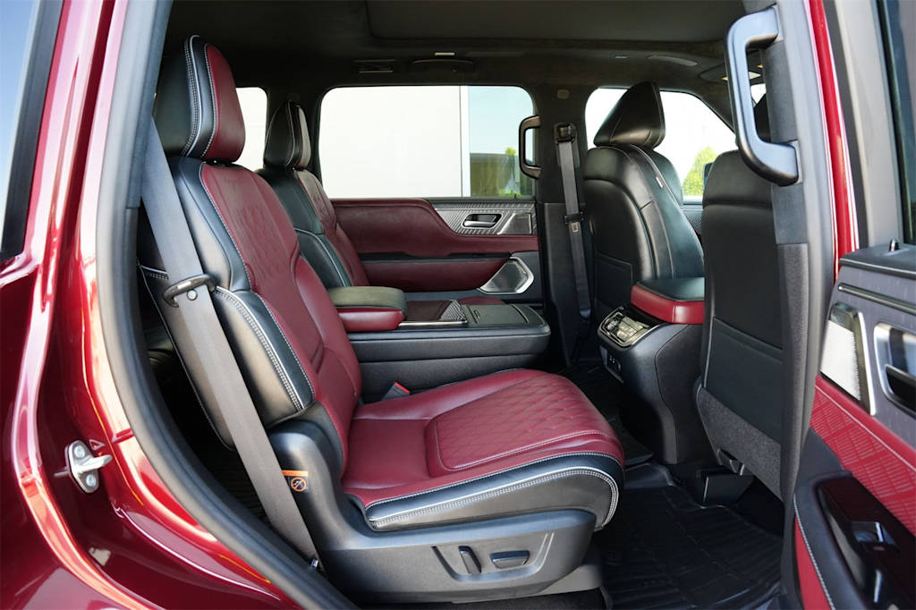 2025 INFINITI QX80 Autograph 26