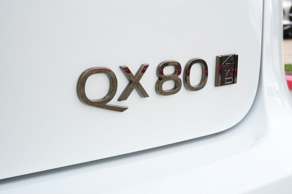Thumbnail: 2026 INFINITI QX80 - 7