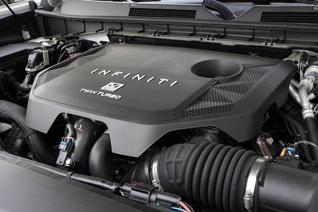 Thumbnail: 2026 INFINITI QX80 - 9