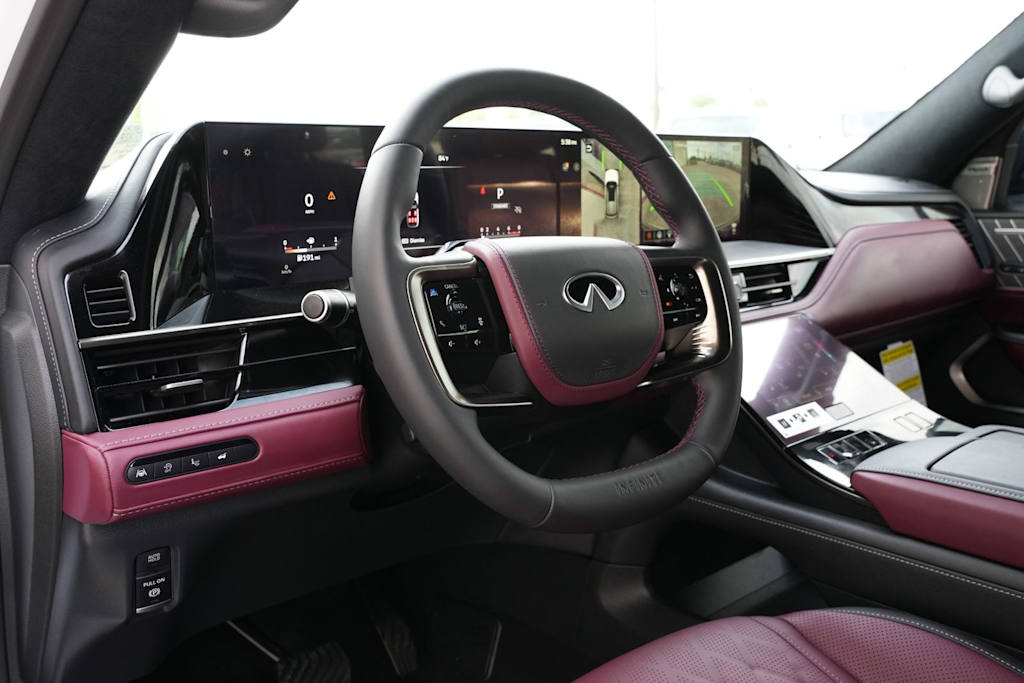 Thumbnail: 2026 INFINITI QX80 - 14
