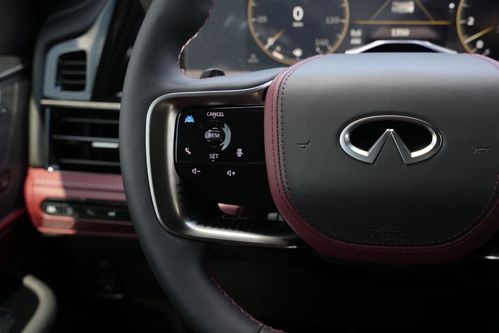 Thumbnail: 2027 INFINITI QX80 - 21