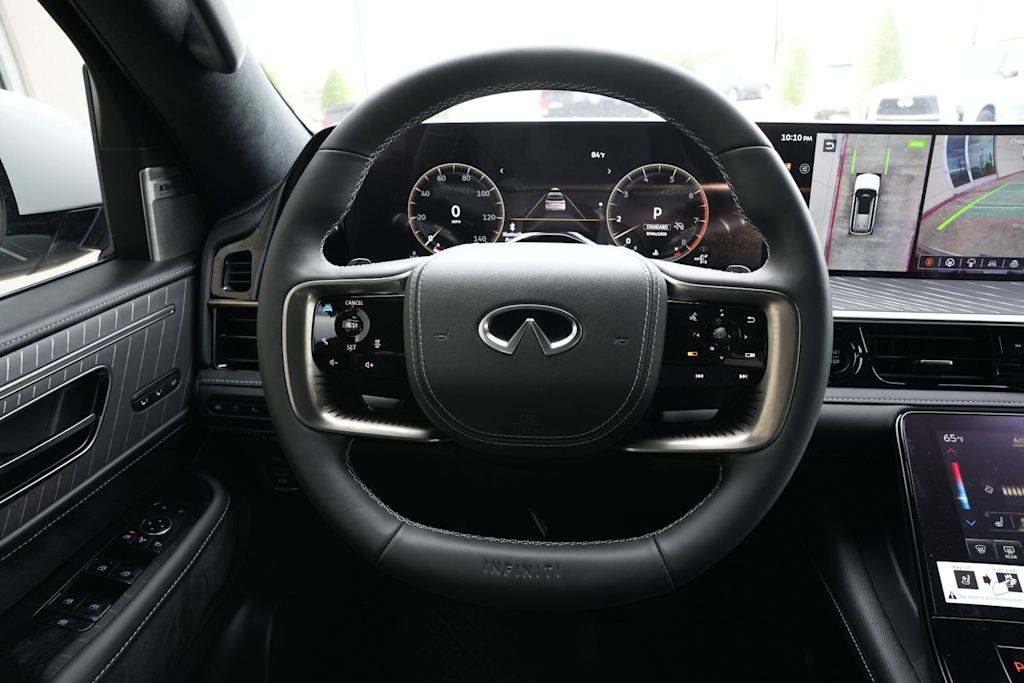 Thumbnail: 2026 INFINITI QX80 - 10