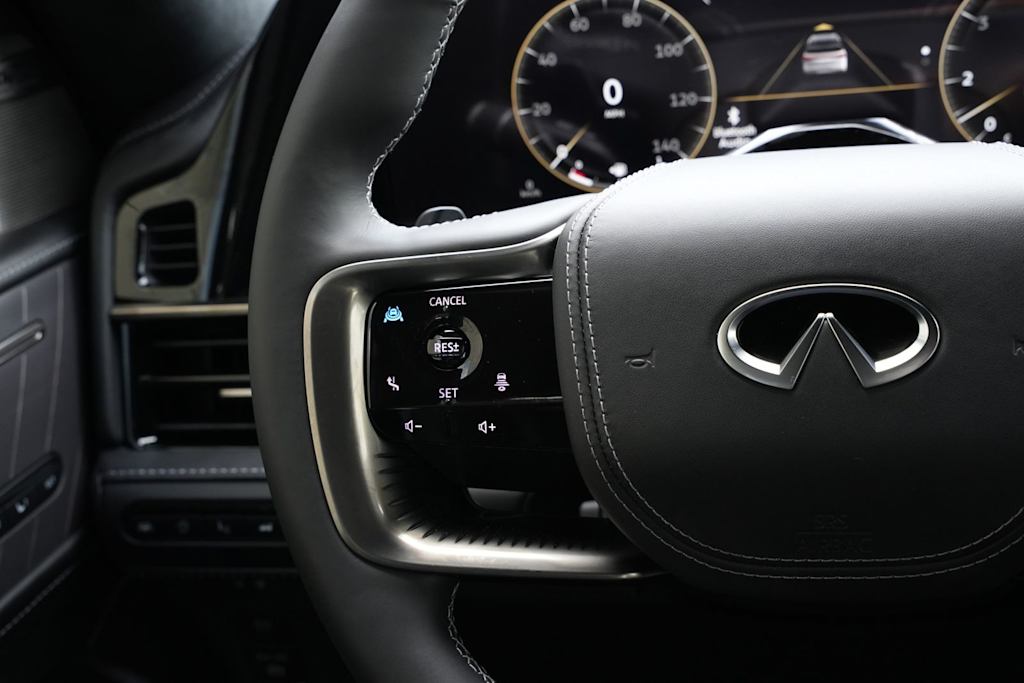 Thumbnail: 2026 INFINITI QX80 - 21