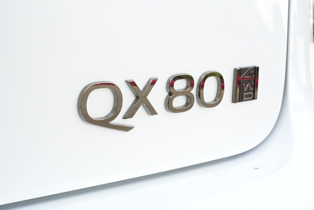 Thumbnail: 2026 INFINITI QX80 - 7