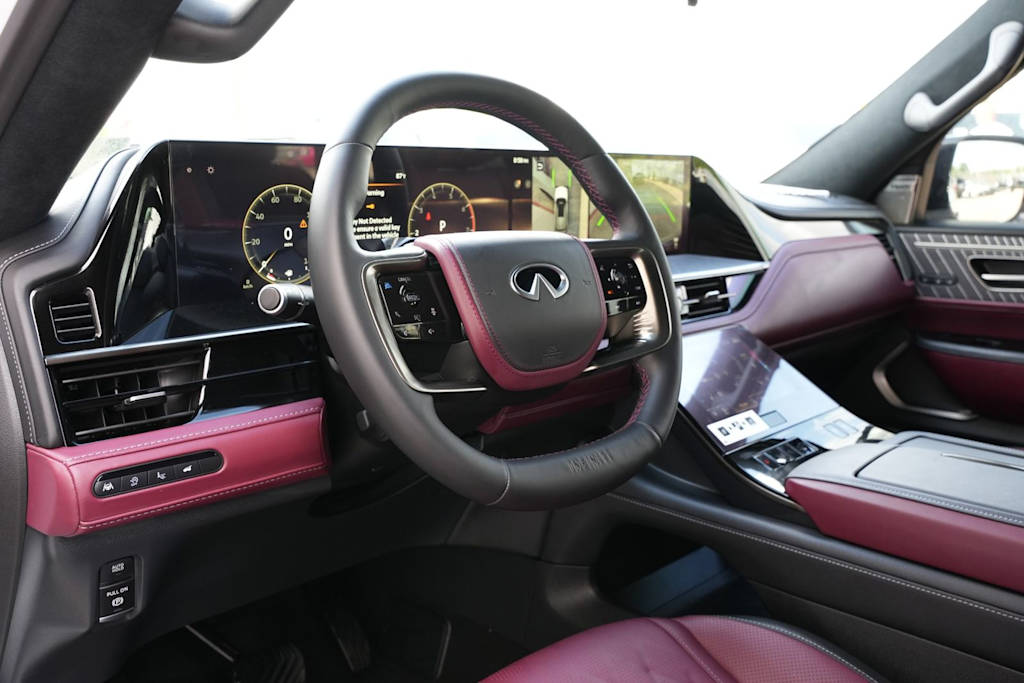 Thumbnail: 2026 INFINITI QX80 - 14