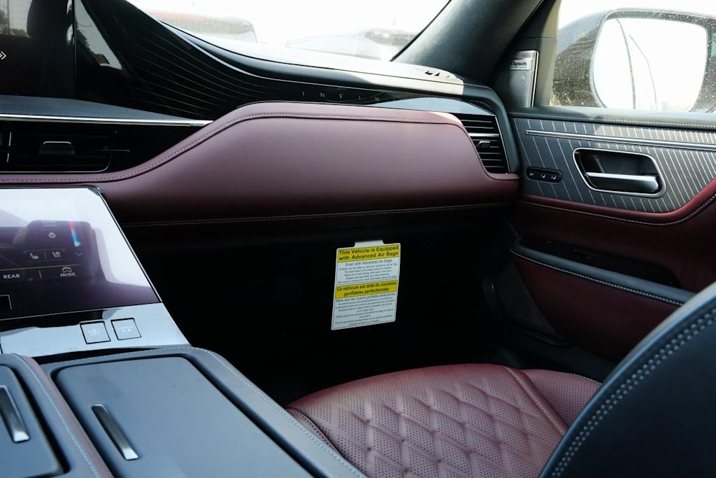 2025 INFINITI QX80 Autograph 18