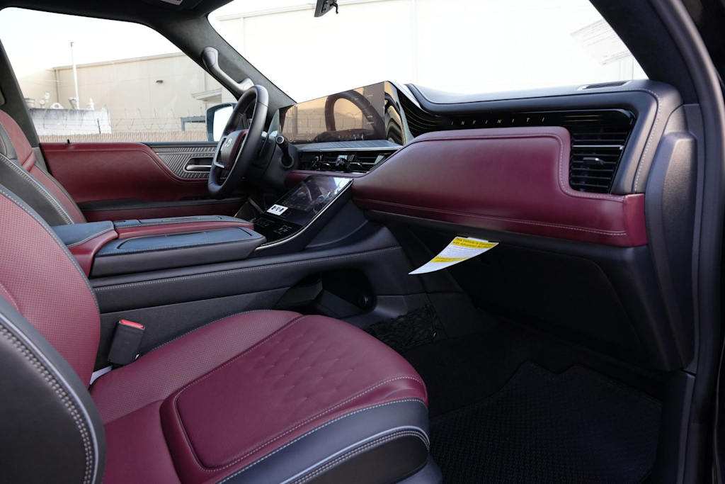 Thumbnail: 2027 INFINITI QX80 - 14