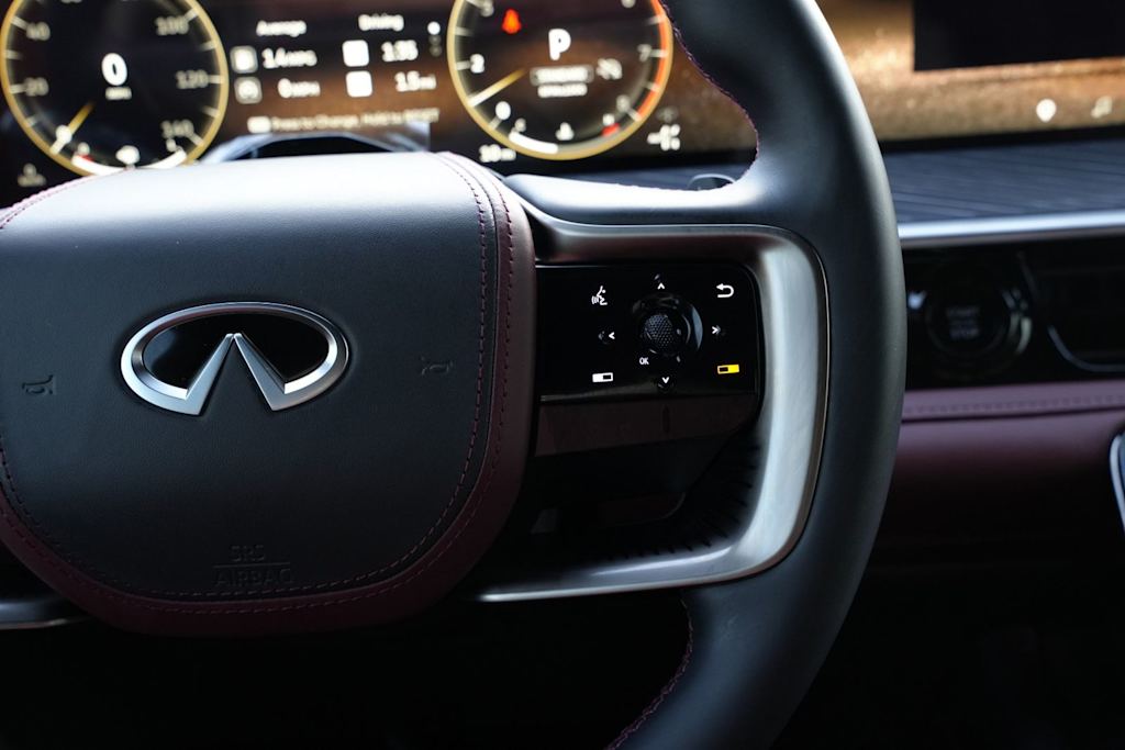 Thumbnail: 2027 INFINITI QX80 - 22