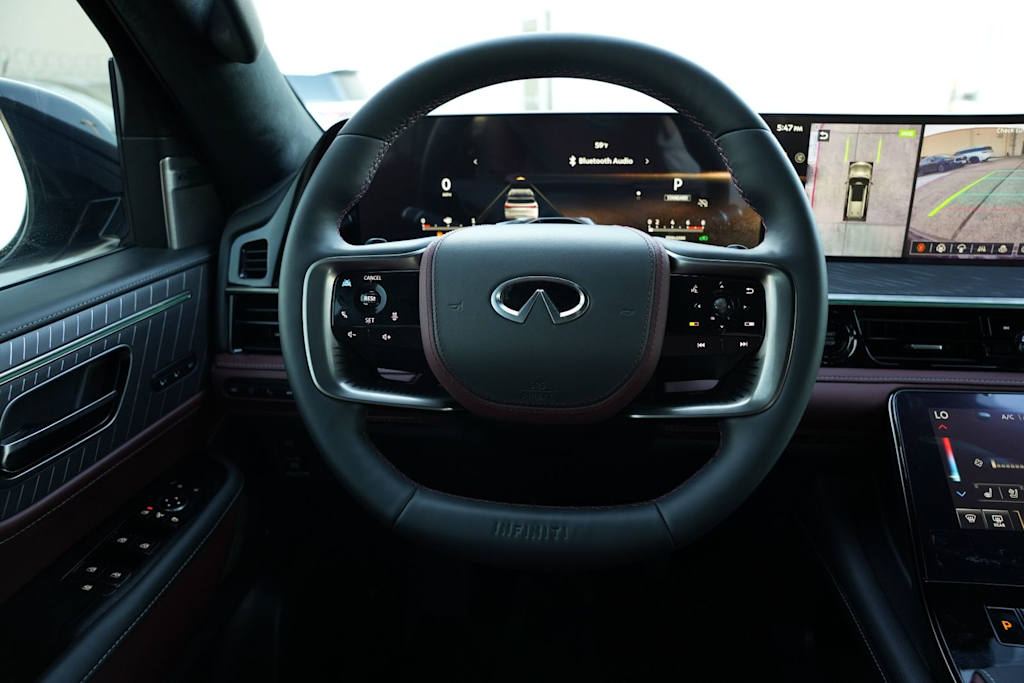Thumbnail: 2026 INFINITI QX80 - 10