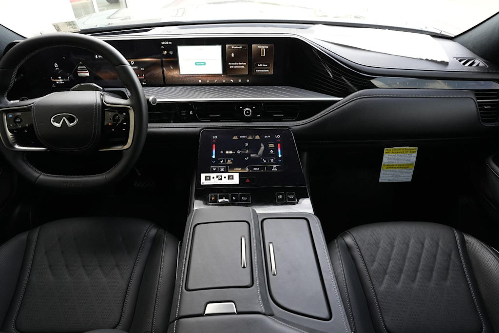 Thumbnail: 2026 INFINITI QX80 - 2