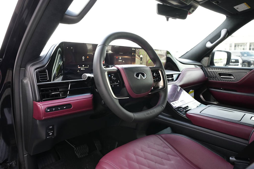 Thumbnail: 2026 INFINITI QX80 - 14