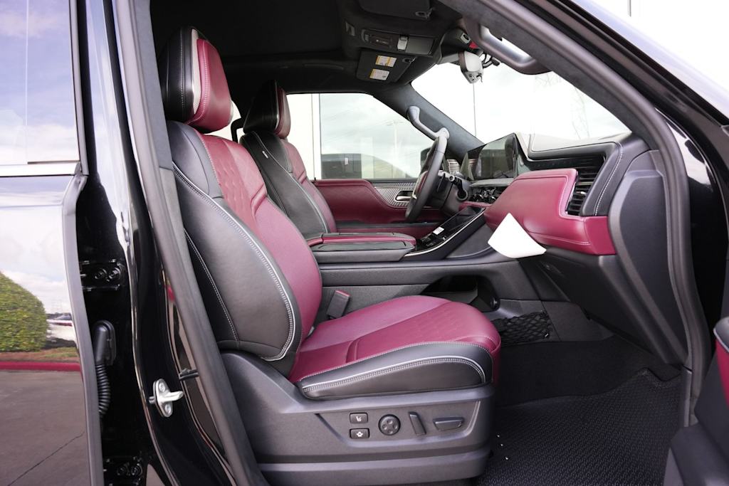 Thumbnail: 2026 INFINITI QX80 - 27