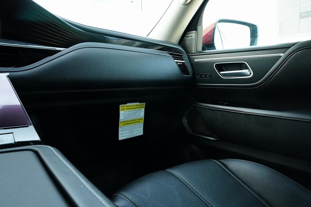 Thumbnail: 2025 INFINITI QX80 - 20