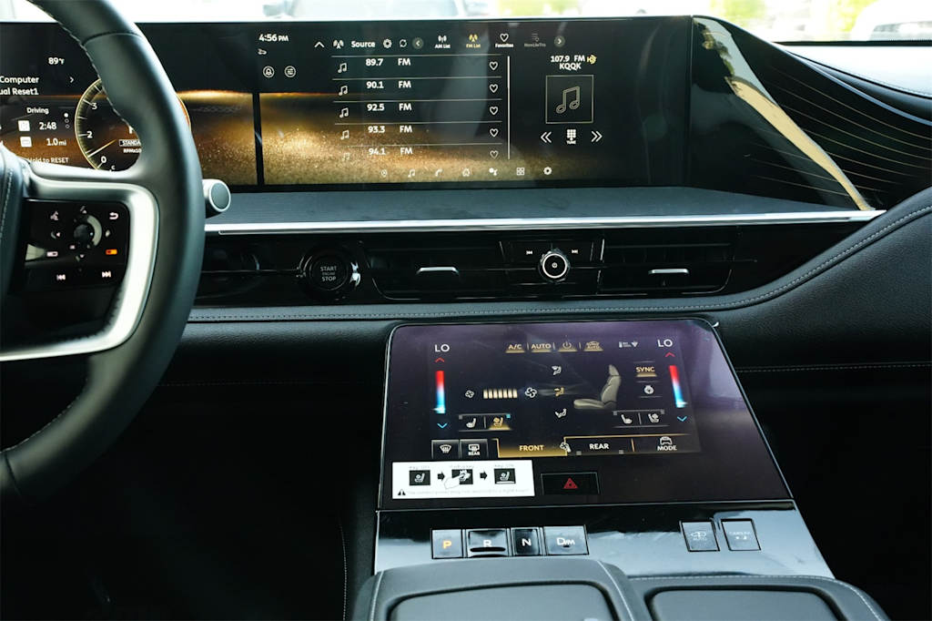 Thumbnail: 2025 INFINITI QX80 - 15