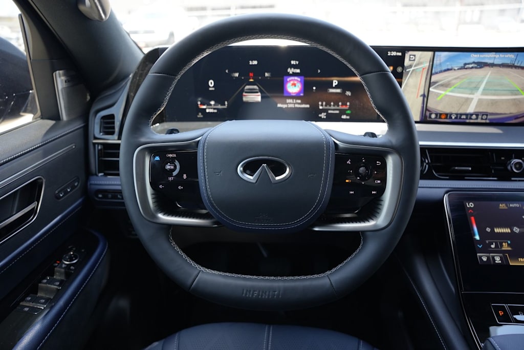 Thumbnail: 2026 INFINITI QX80 - 8