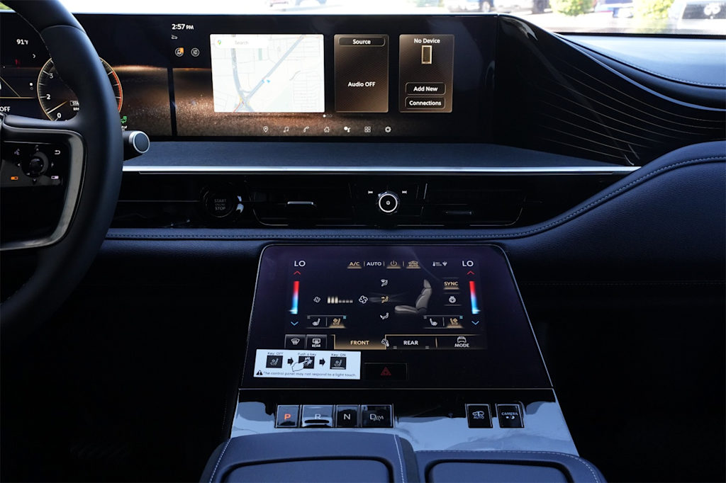 Thumbnail: 2026 INFINITI QX80 - 15