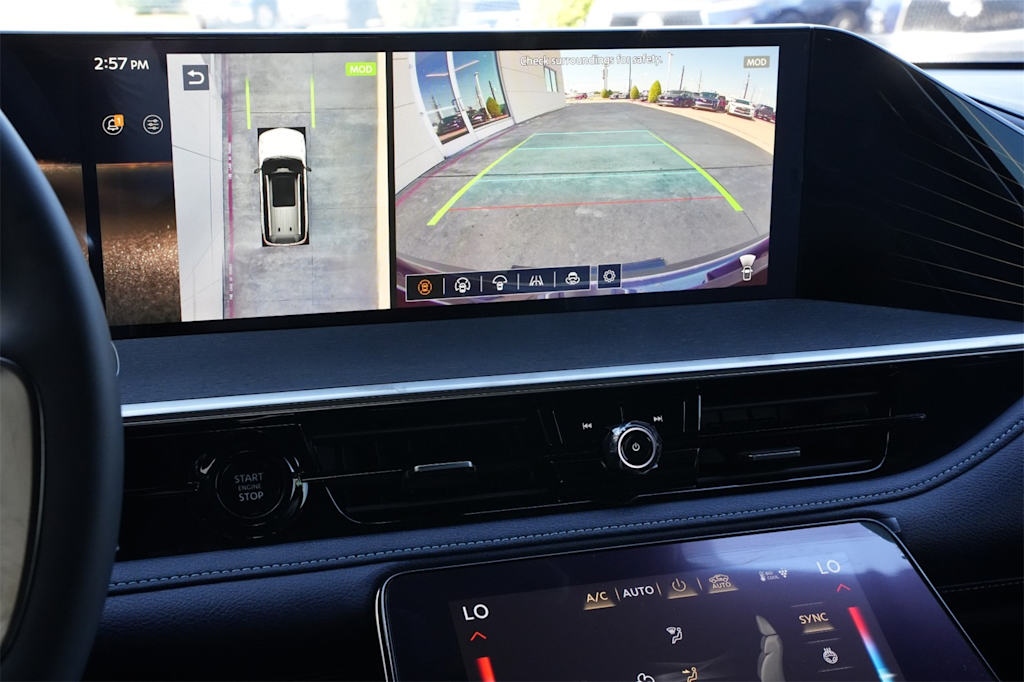 Thumbnail: 2026 INFINITI QX80 - 23