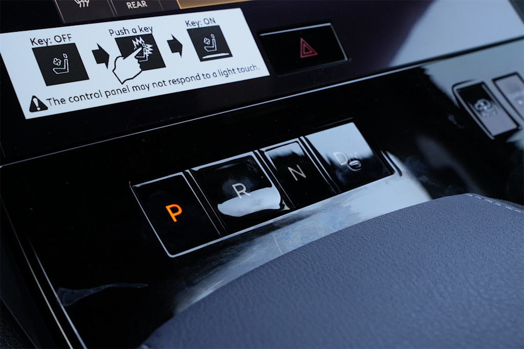 Thumbnail: 2026 INFINITI QX80 - 24