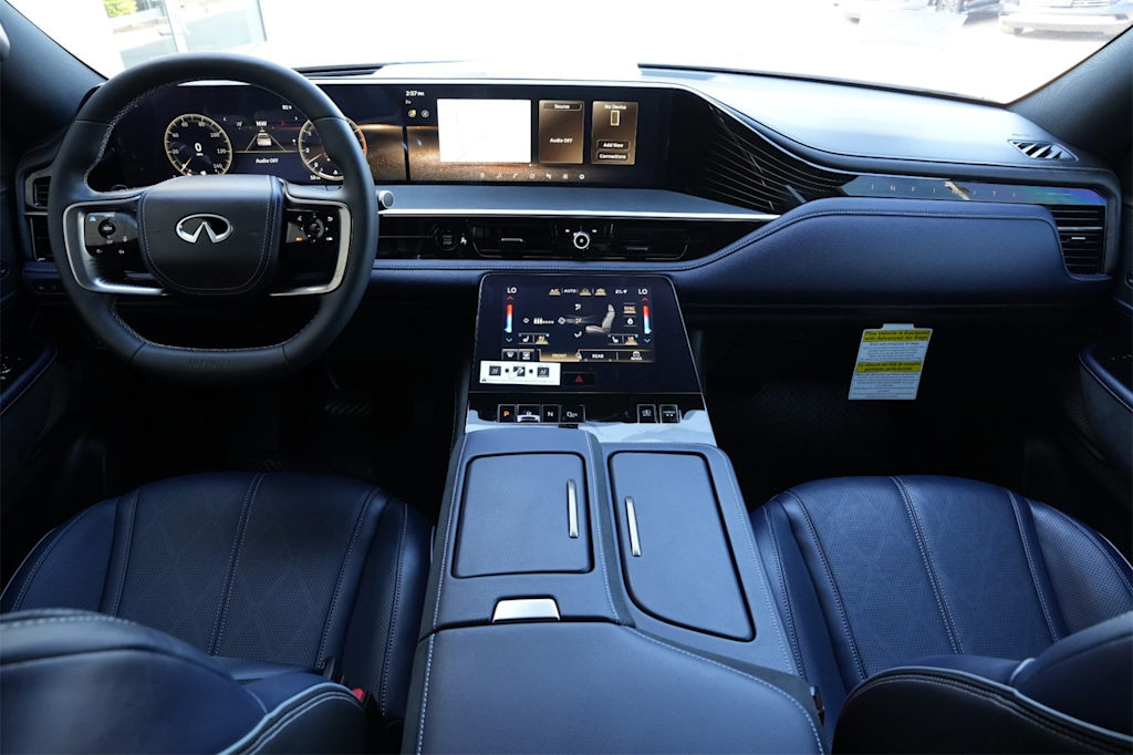 Thumbnail: 2026 INFINITI QX80 - 2