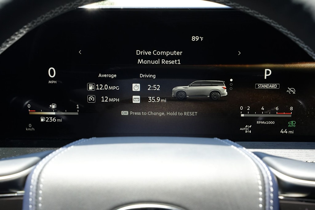 Thumbnail: 2026 INFINITI QX80 - 16