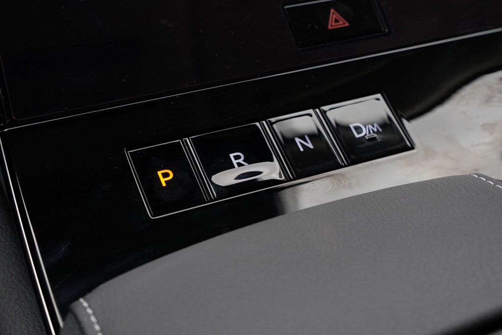 Thumbnail: 2025 INFINITI QX80 - 25