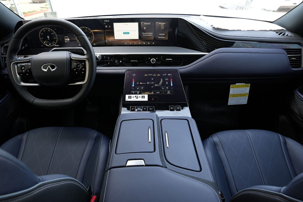 Thumbnail: 2026 INFINITI QX80 - 2