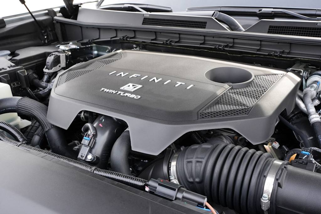 Thumbnail: 2026 INFINITI QX80 - 8