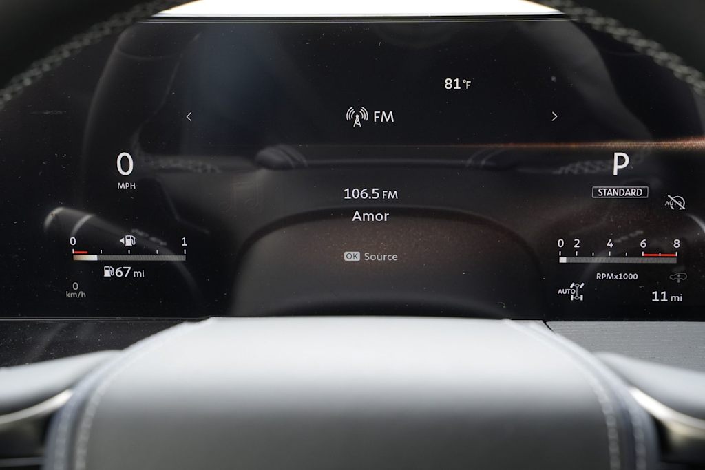 Thumbnail: 2026 INFINITI QX80 - 15