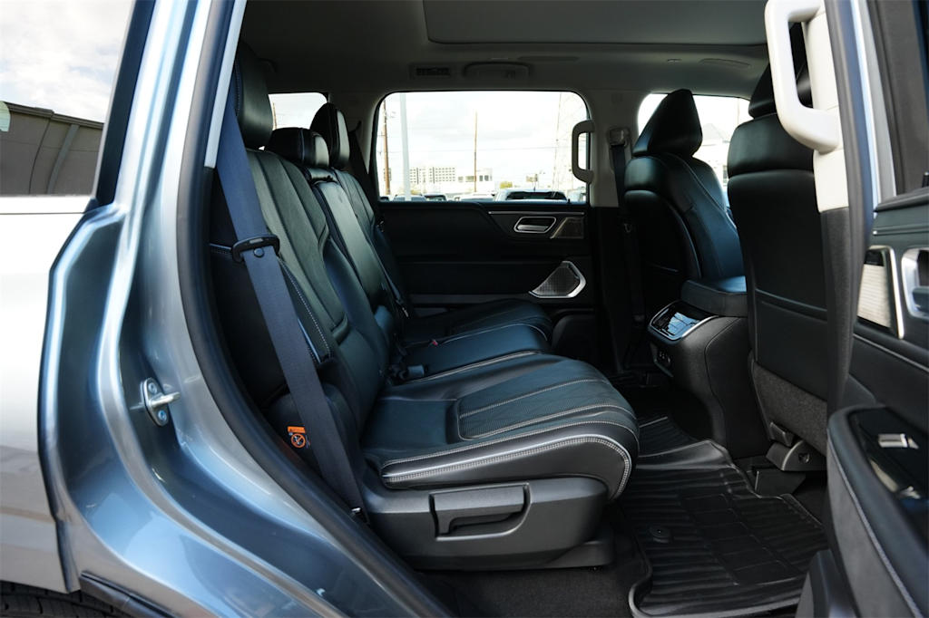 Thumbnail: 2025 INFINITI QX80 - 26