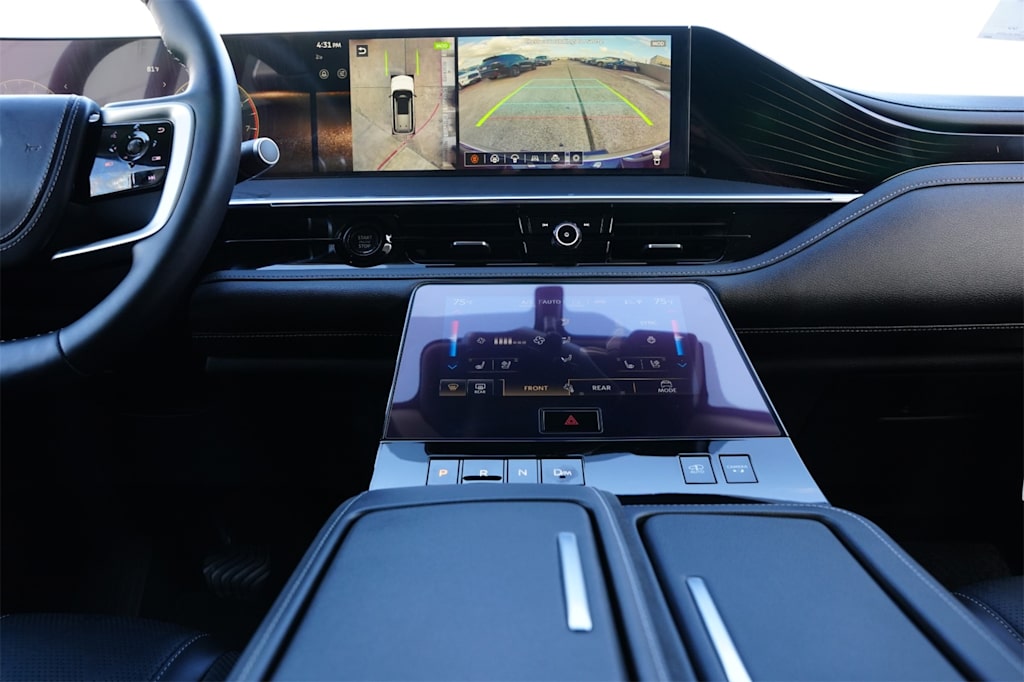 Thumbnail: 2025 INFINITI QX80 - 10