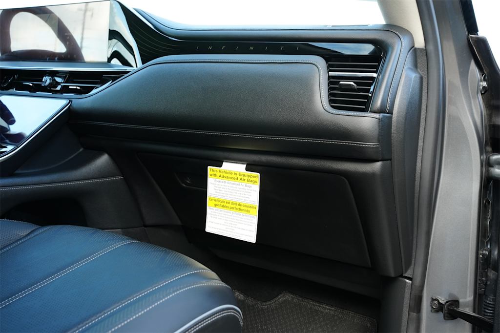 Thumbnail: 2025 INFINITI QX80 - 27