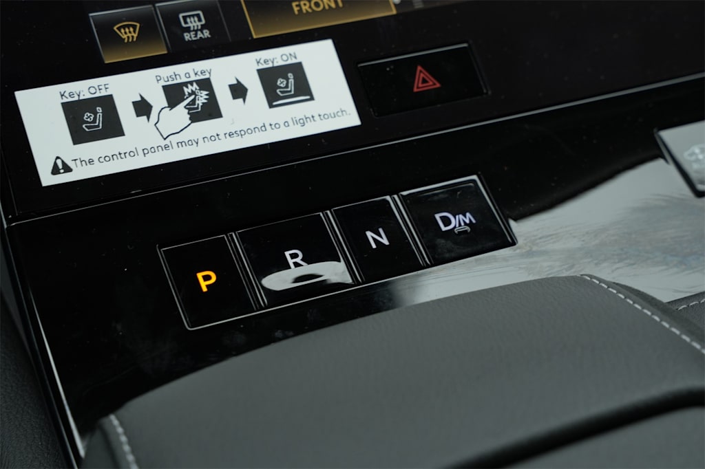 Thumbnail: 2025 INFINITI QX80 - 23