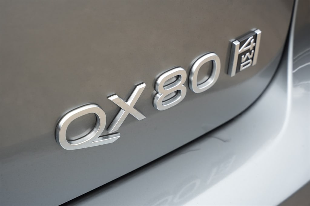 Thumbnail: 2025 INFINITI QX80 - 7