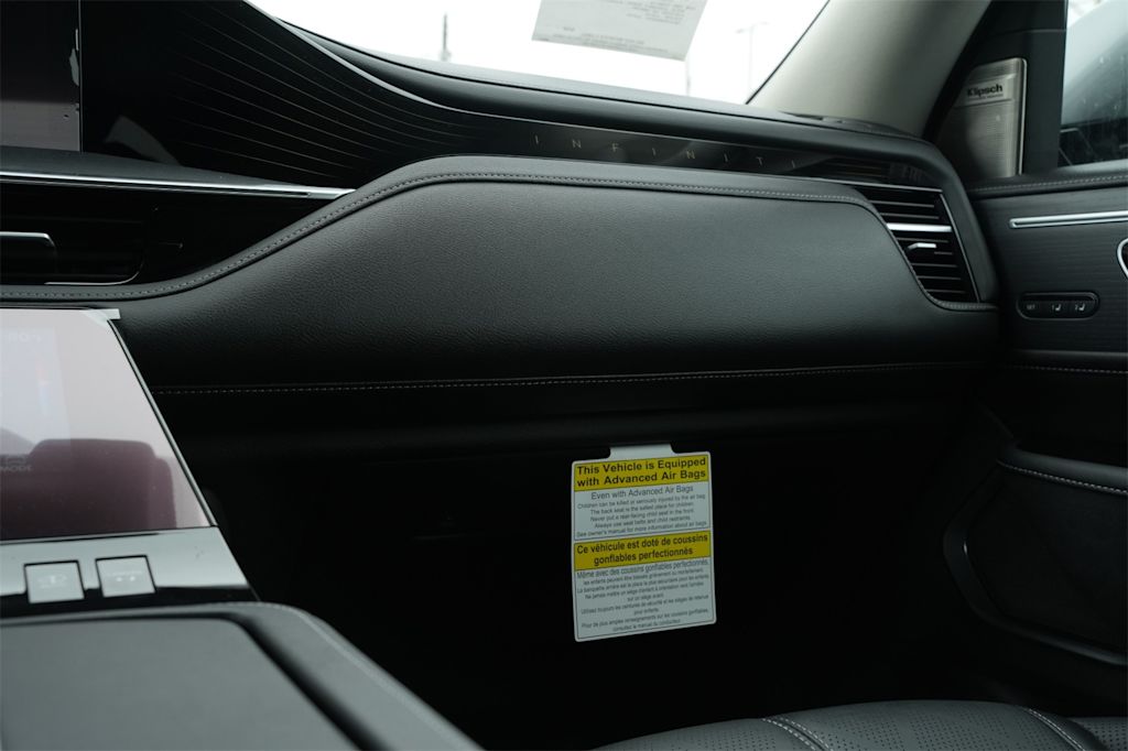 Thumbnail: 2025 INFINITI QX80 - 20