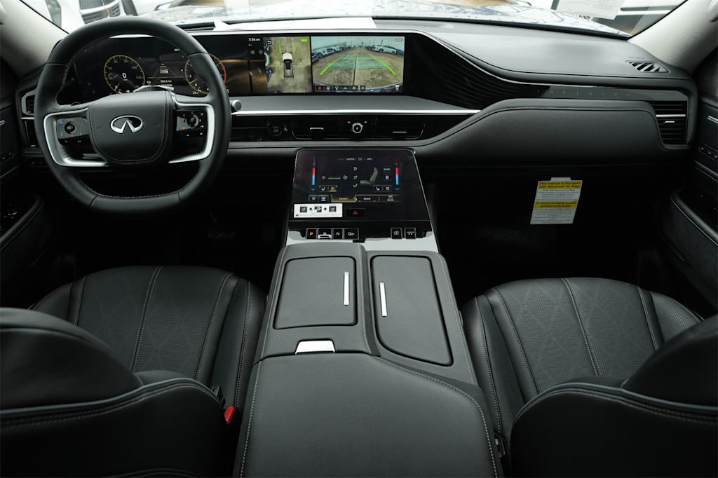 Thumbnail: 2025 INFINITI QX80 - 2