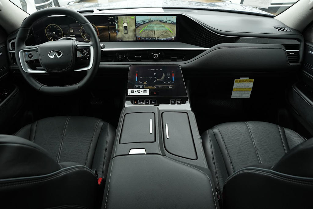 Thumbnail: 2025 INFINITI QX80 - 2