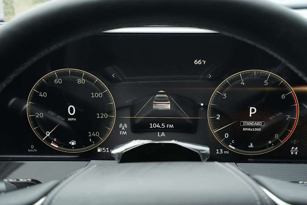 Thumbnail: 2025 INFINITI QX80 - 16